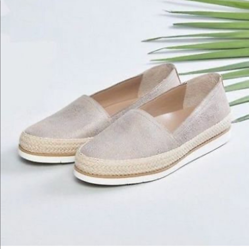 6.5 Donald Pliner Espadrille Sneaker Like New